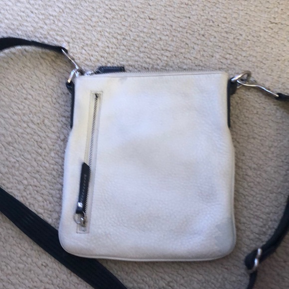 coach purse - Picture 2 of 3